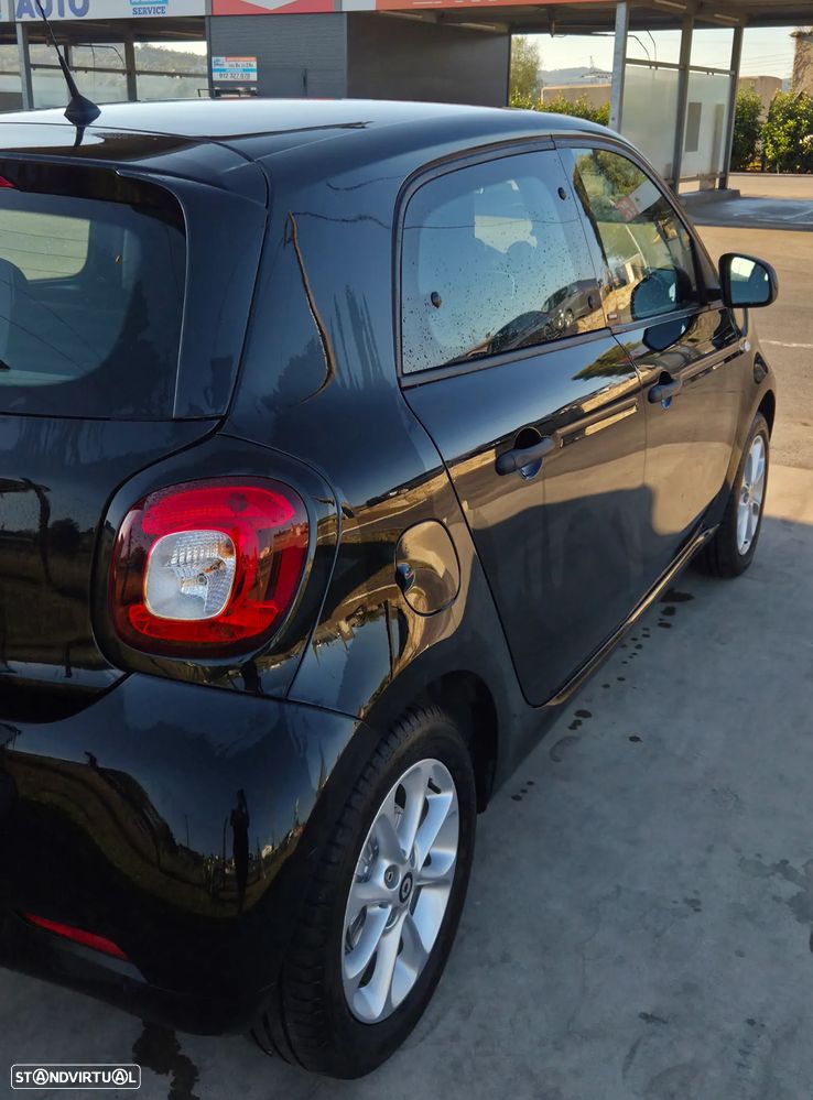 Smart Forfour 2019 photo 3
