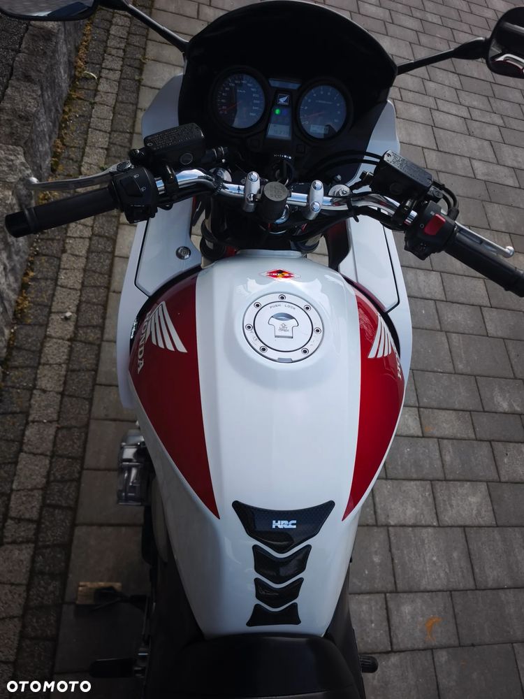 Honda CB - 18