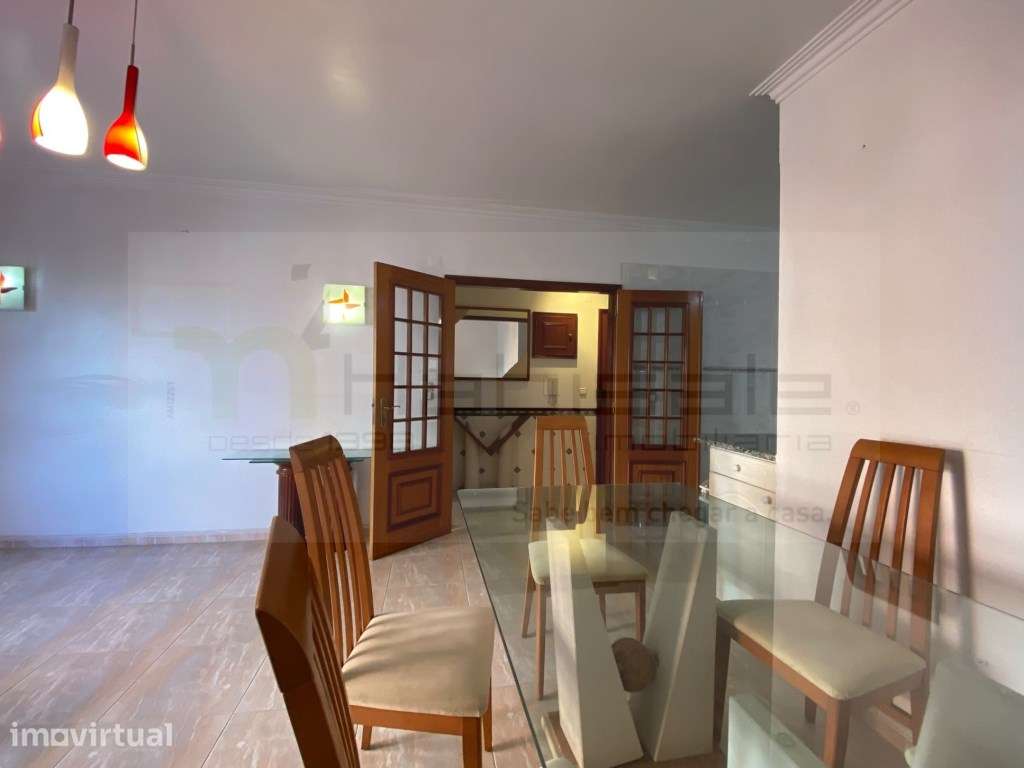 Apartamento T2 Grandes áreas - Grande imagem: 5/30
