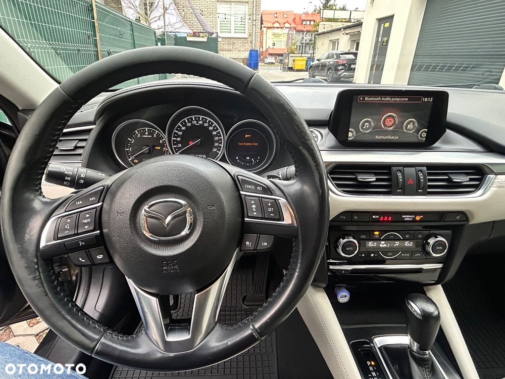 Mazda 6 - 8