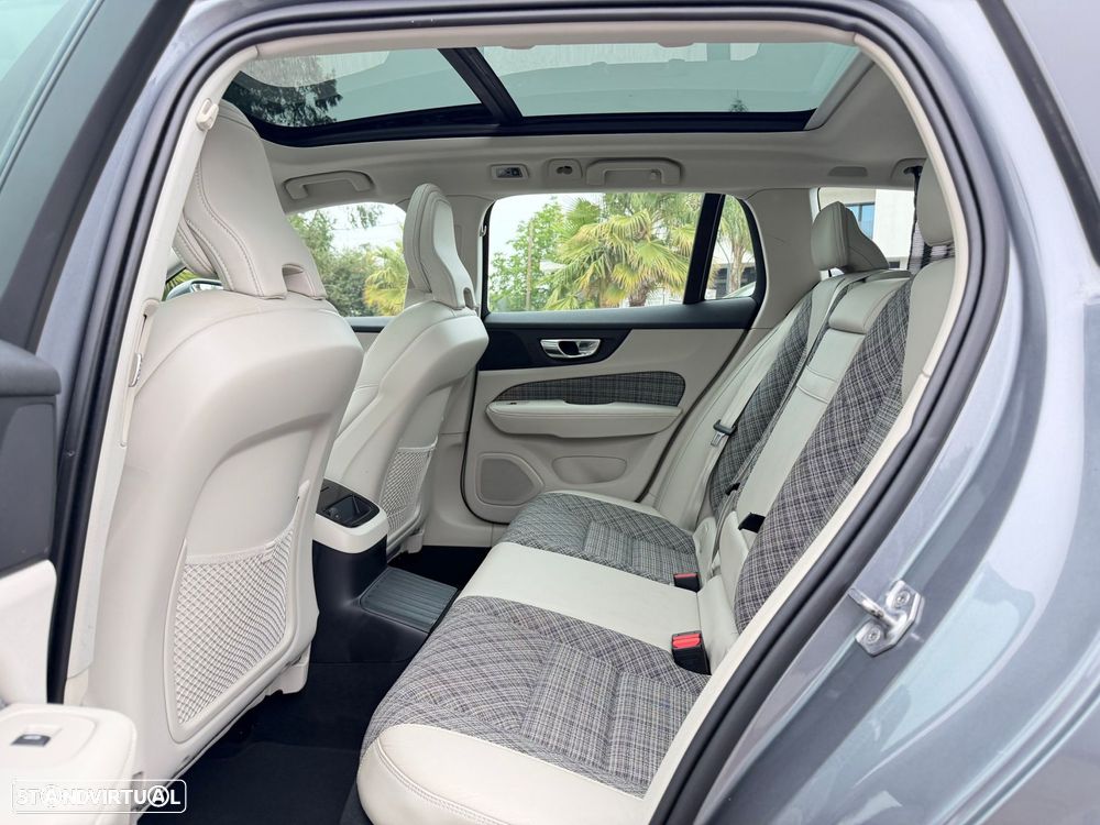Volvo V60 2.0 T6 AWD TE Inscription Expression - 39