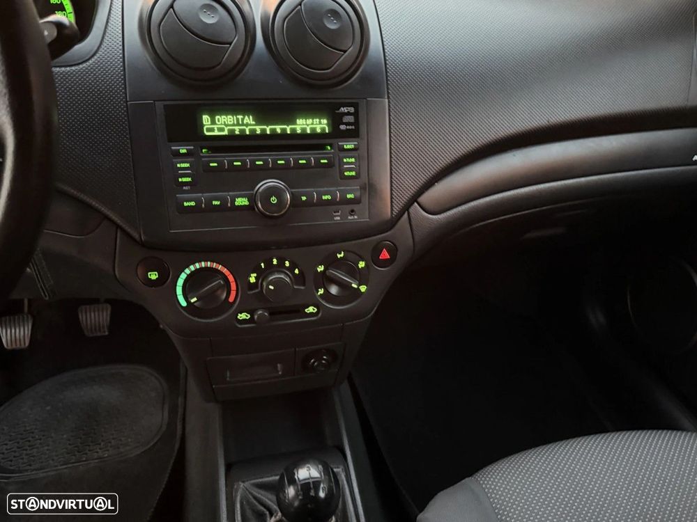 Chevrolet Aveo 1.2 LS - 7