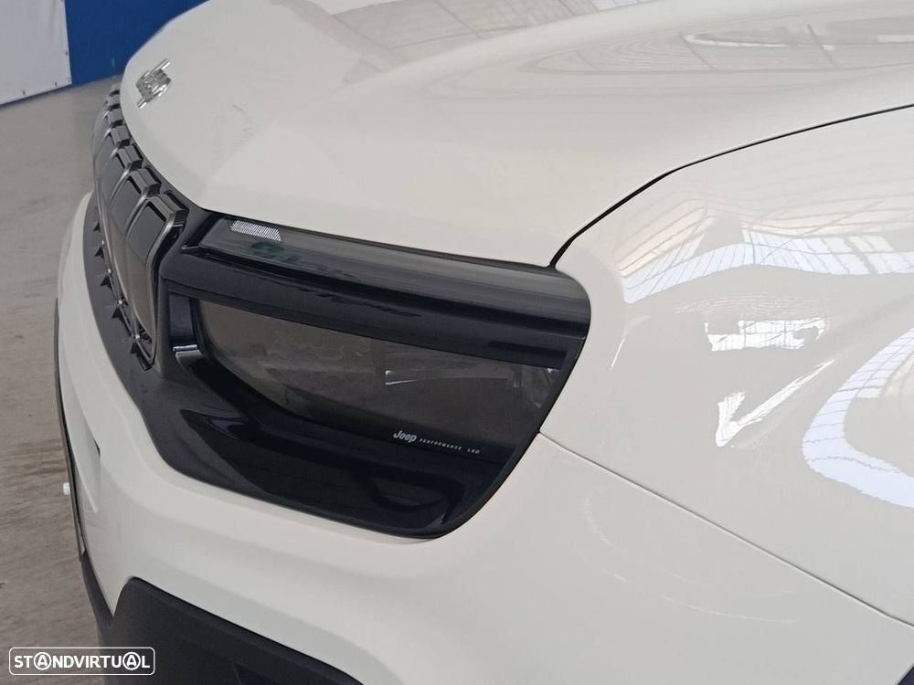 Jeep Avenger 1.2 GSE T3 Altitude - 25