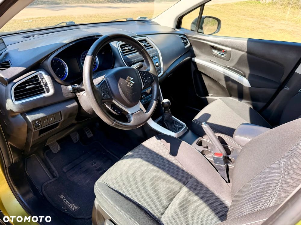 Suzuki SX4 1.6 Premium - 10