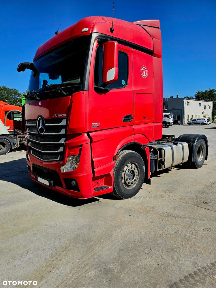 Mercedes-Benz ACTROS - 2