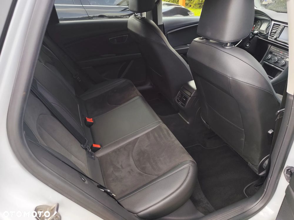 Seat Leon 1.6 TDI ECOMOTIVE Style - 8
