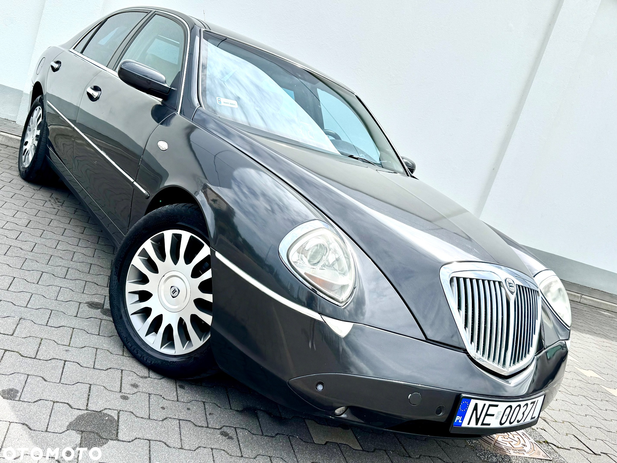 Lancia Thesis 2.4 JTD 20v Executive - 2