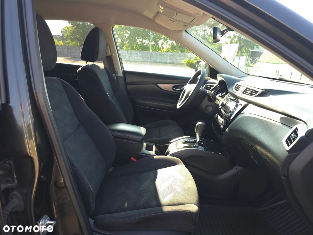 Nissan X-Trail - 16