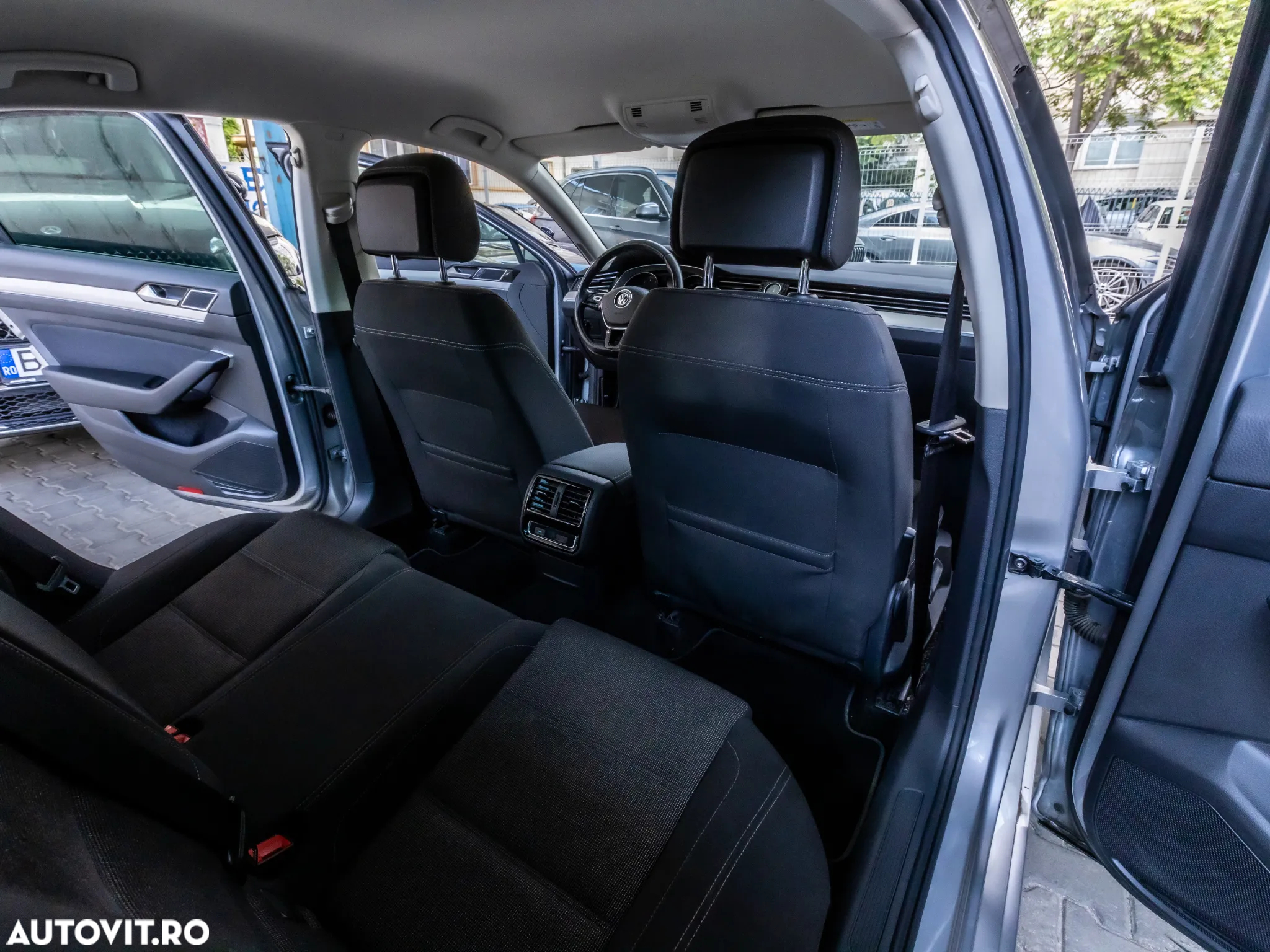 Volkswagen Passat Variant 1.5 TSI ACT OPF DSG Comfortline - 12