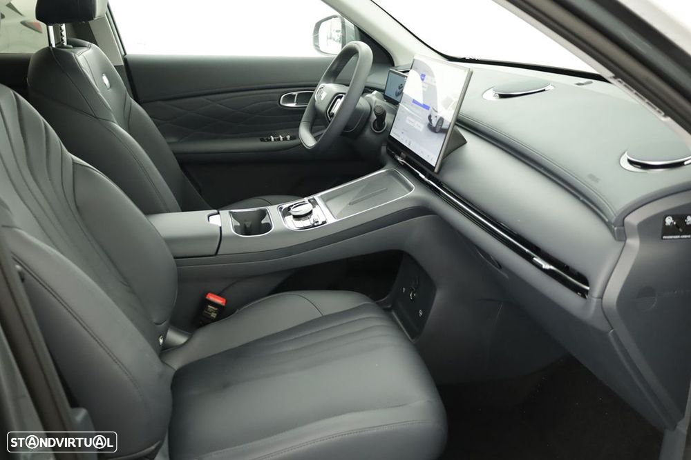 Geely Starray EM-i 18 kWh Pro - 22