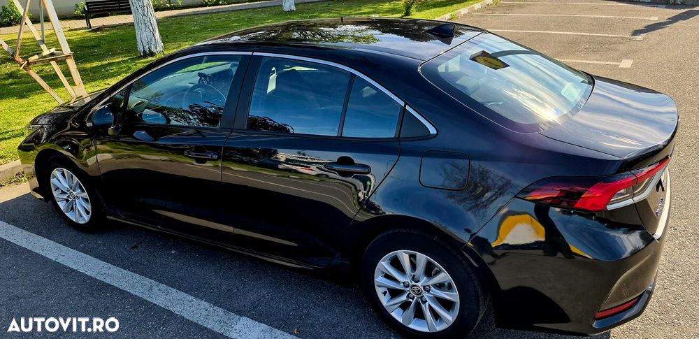 Toyota Corolla 1.8 HSD Dynamic - 23