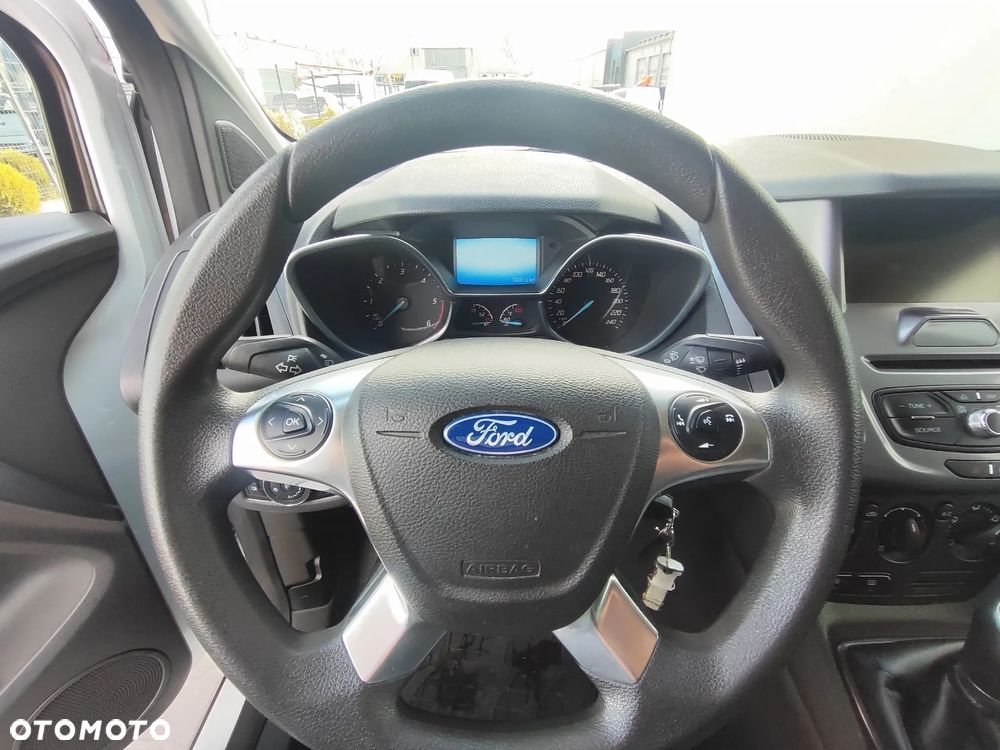 Ford Transit Connect - 10