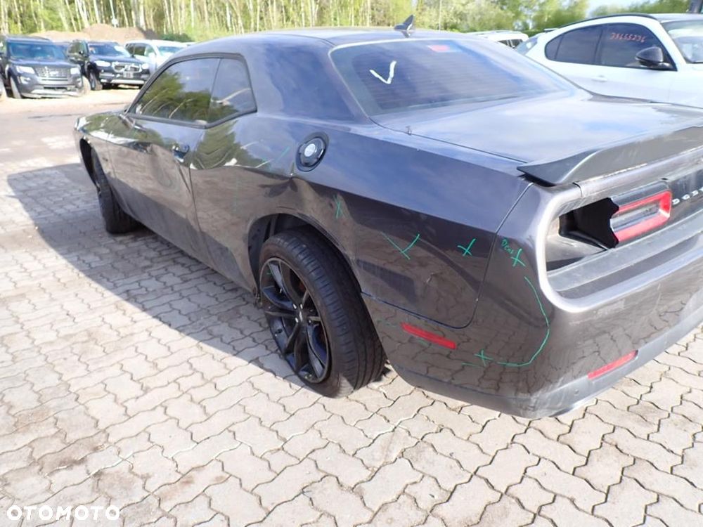 Dodge Challenger Automatik R/T Plus - 11