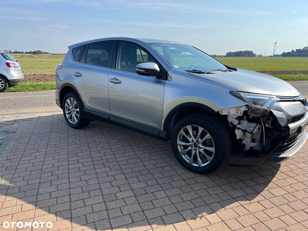Toyota RAV4 - 7