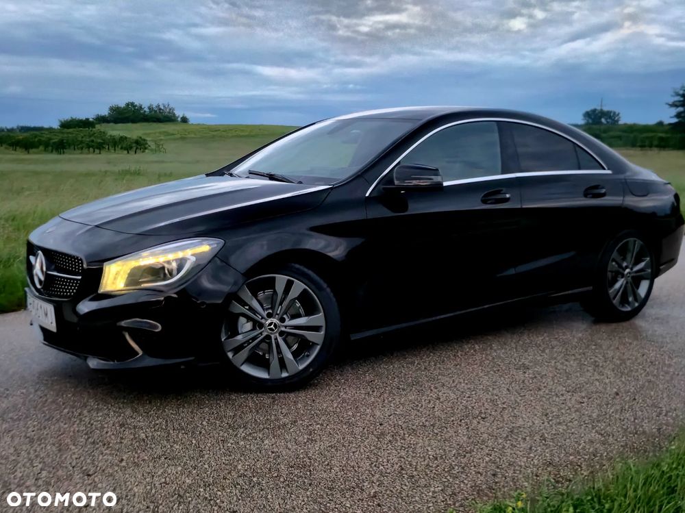 Mercedes-Benz CLA 200 7G-DCT - 14
