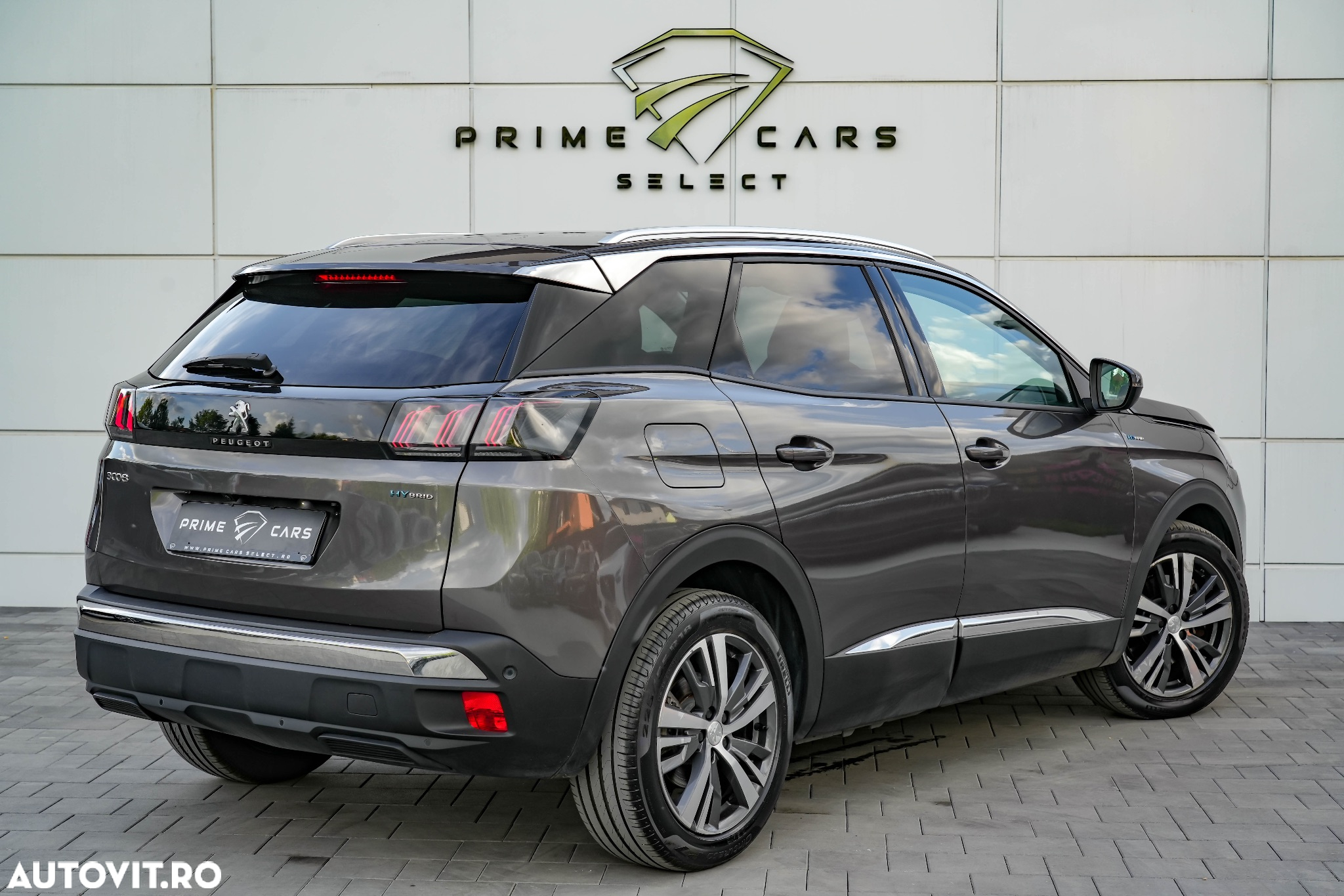 Peugeot 3008 PHEV EAT8 Allure - 4