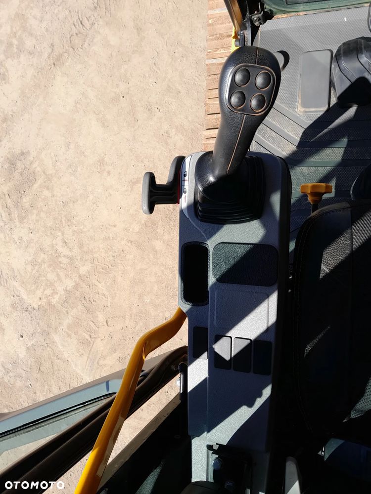 JCB 220x js220 - 29