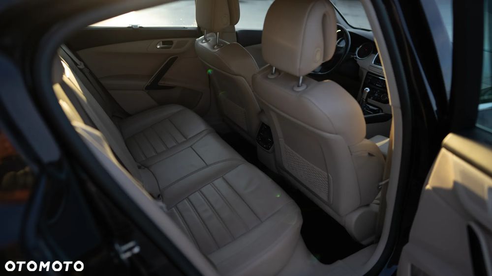 Peugeot 508 1.6 e-THP Allure S&S - 23