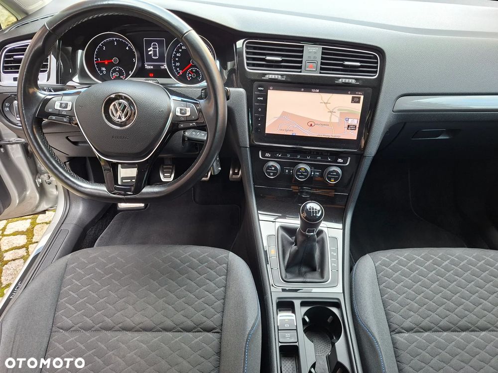 Volkswagen Golf 2.0 TDI Join - 23