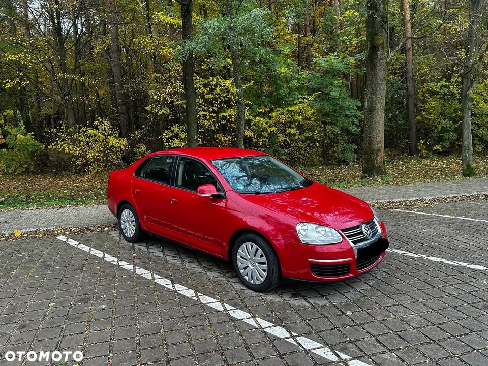 Volkswagen Jetta 1.4 TSI Trendline - 1