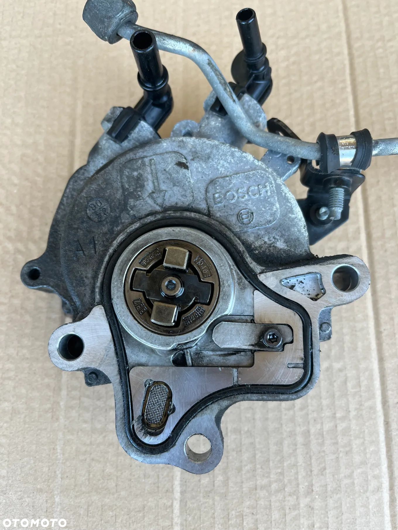 Pompa wakum Land Rover Discovery 3 III / Range Rover Sport 2,7 TDV6 - 1