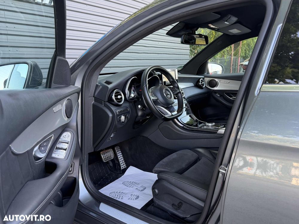 Mercedes-Benz GLC Coupe 250 d 4Matic 9G-TRONIC AMG Line - 13