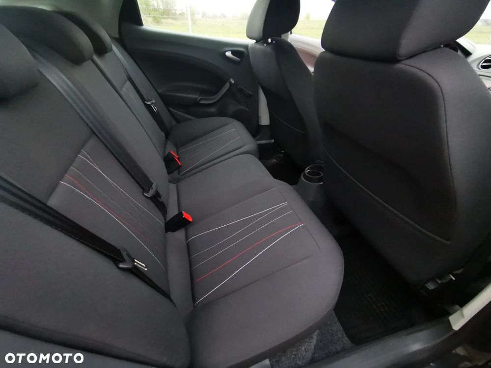 Seat Ibiza 1.4 16V Reference - 14