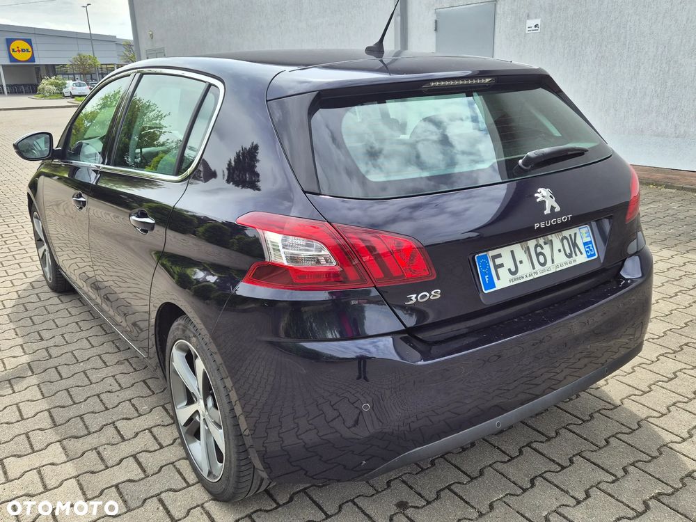 Peugeot 308 - 7