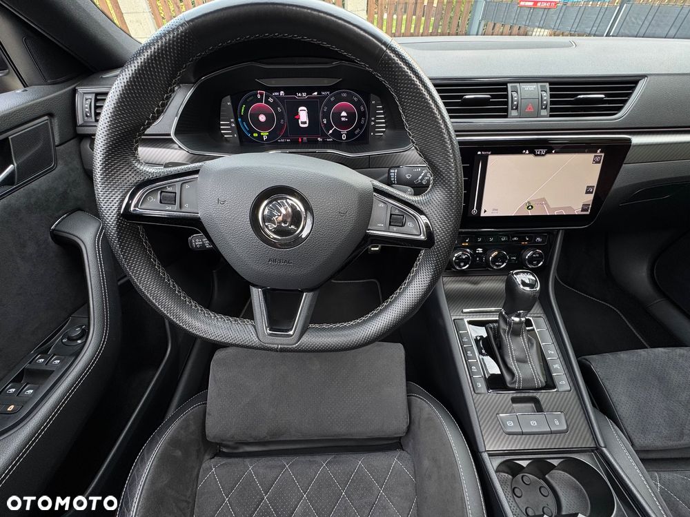 Skoda Superb 1.4 TSI Plug-In Hybrid Sportline DSG - 5