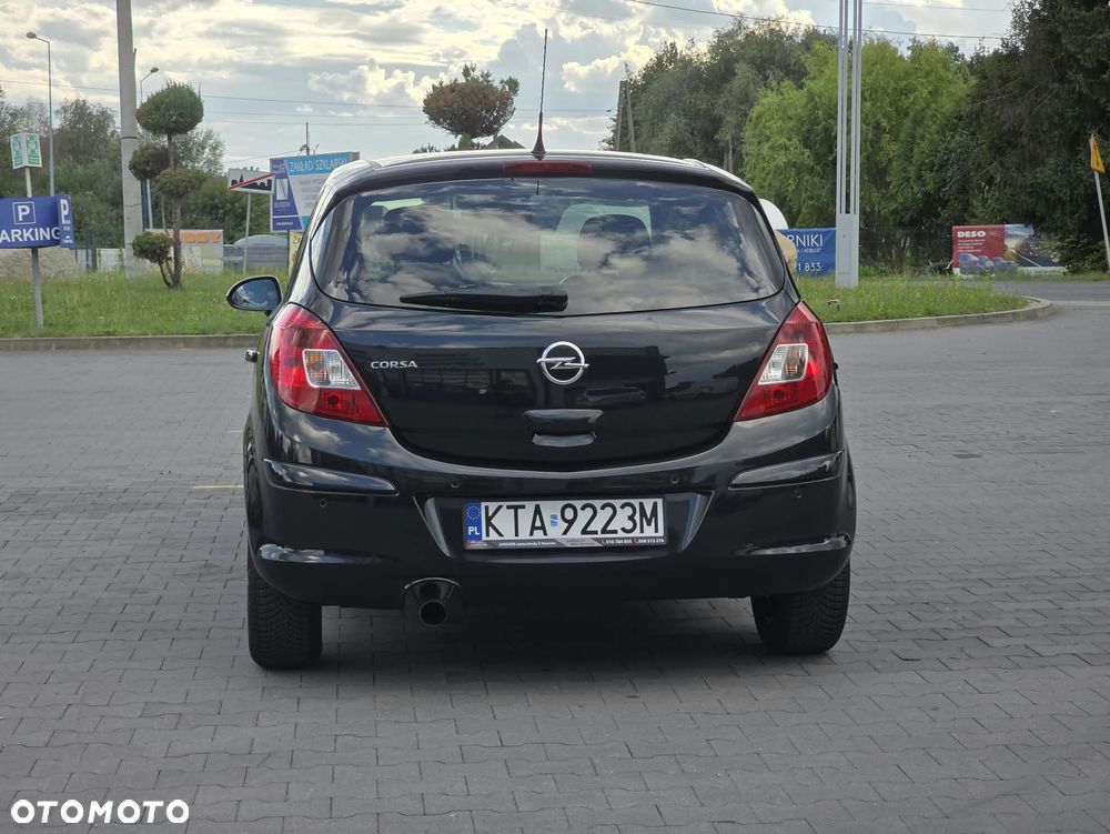 Opel Corsa 1.4 16V 150 Jahre - 5