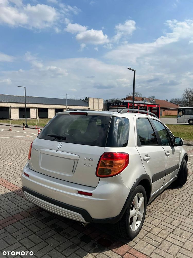 Suzuki SX4 1.9 DDiS DPF 4x2 Comfort - 3