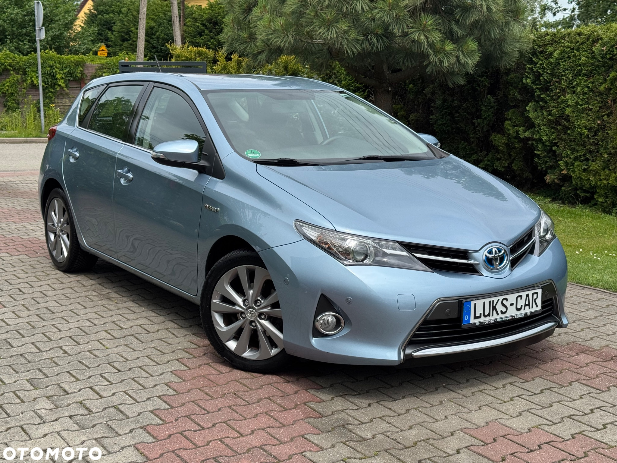 Toyota Auris Hybrid 135 Prestige - 40