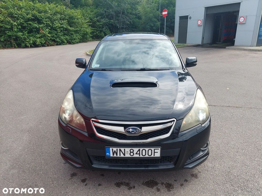 Subaru Legacy 2.5i GT - 8