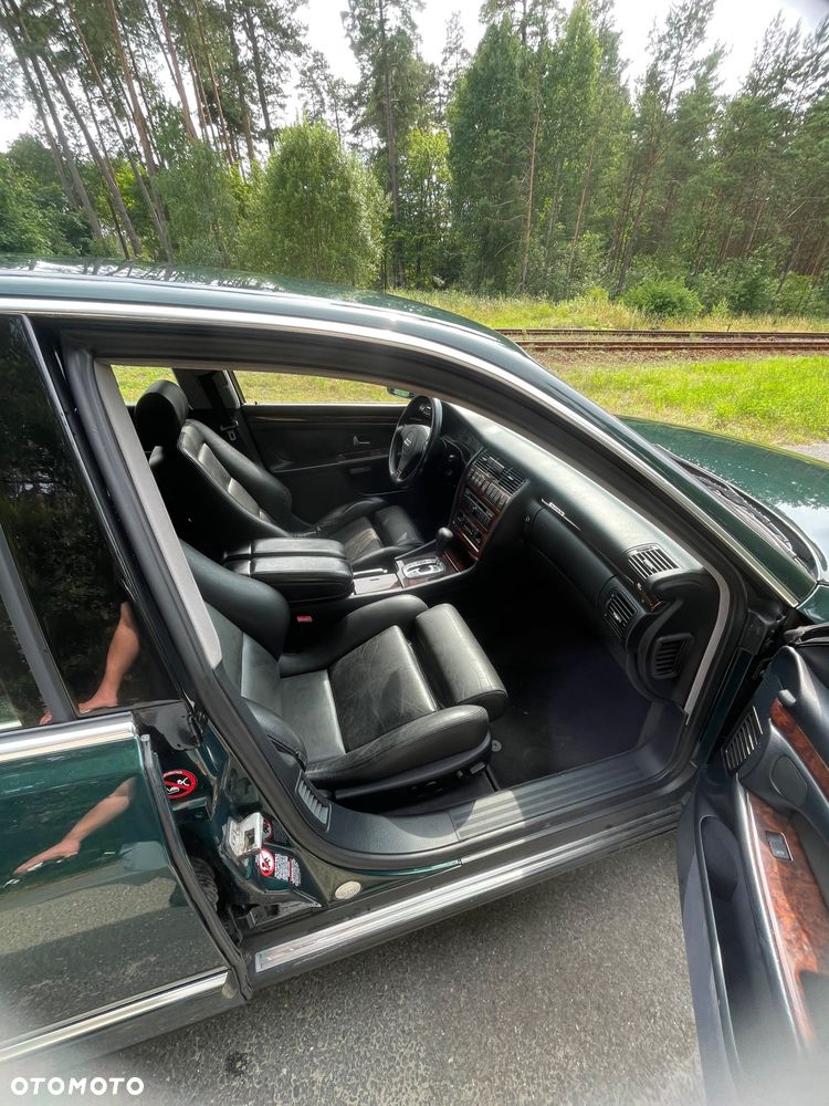 Audi A8 - 11