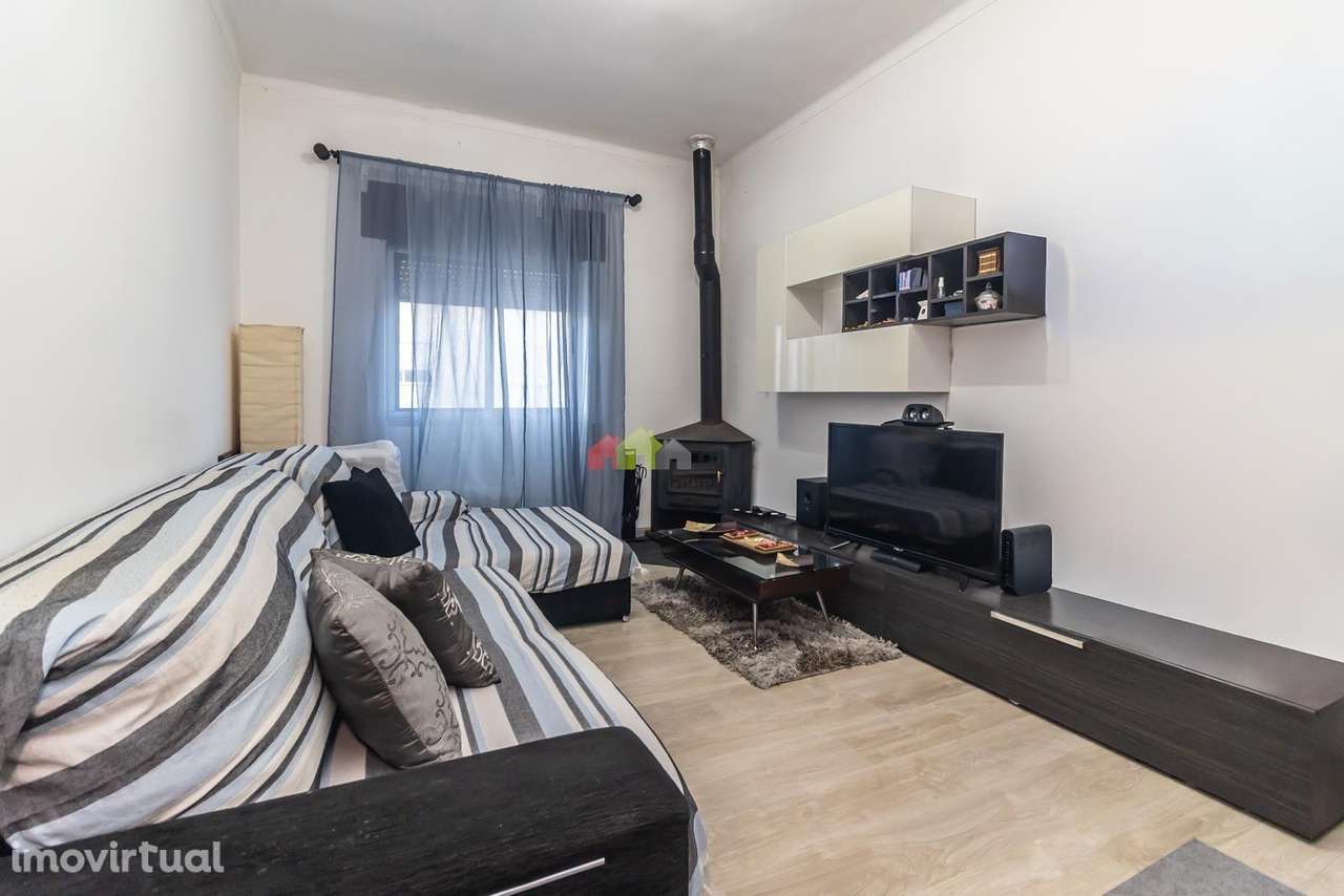 Apartamento T2 no centro Alhos Vedros - Grande imagem: 3/28