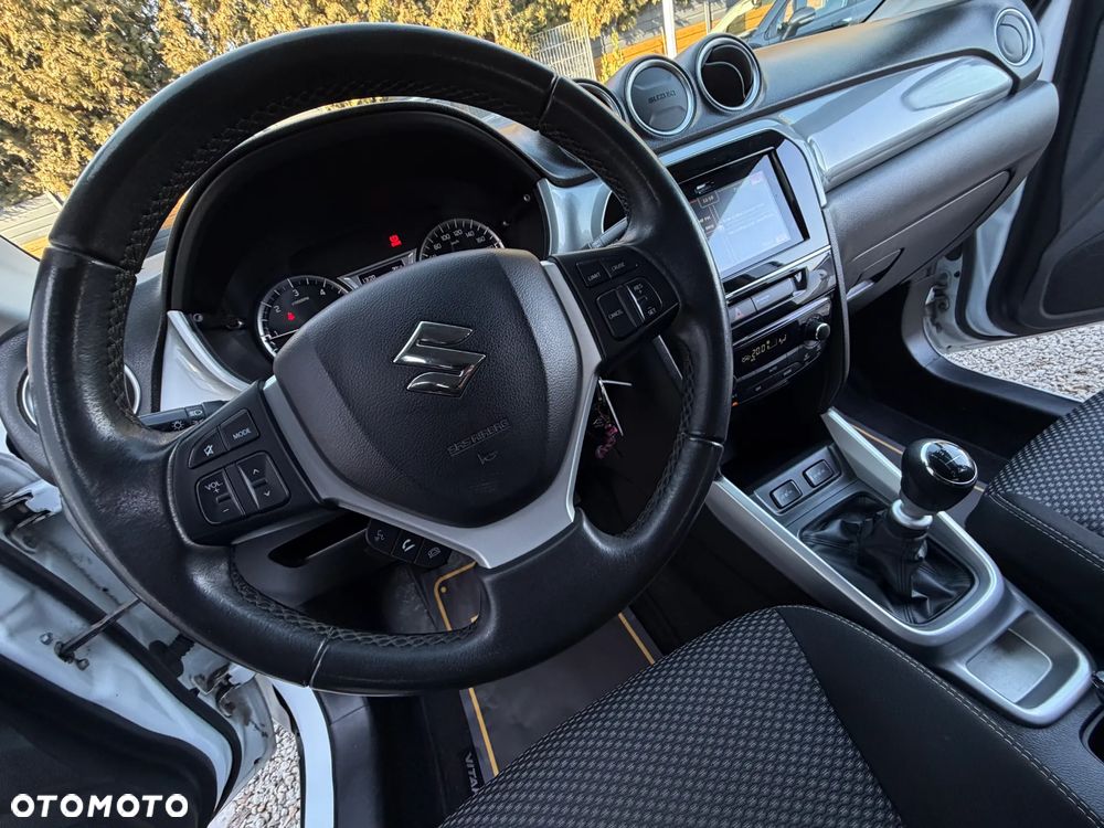 Suzuki Vitara 1.6 DDiS (4x2) Comfort+ - 28