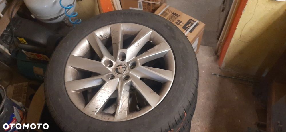 Skoda Superb 2.0 TSI Ambition DSG - 8