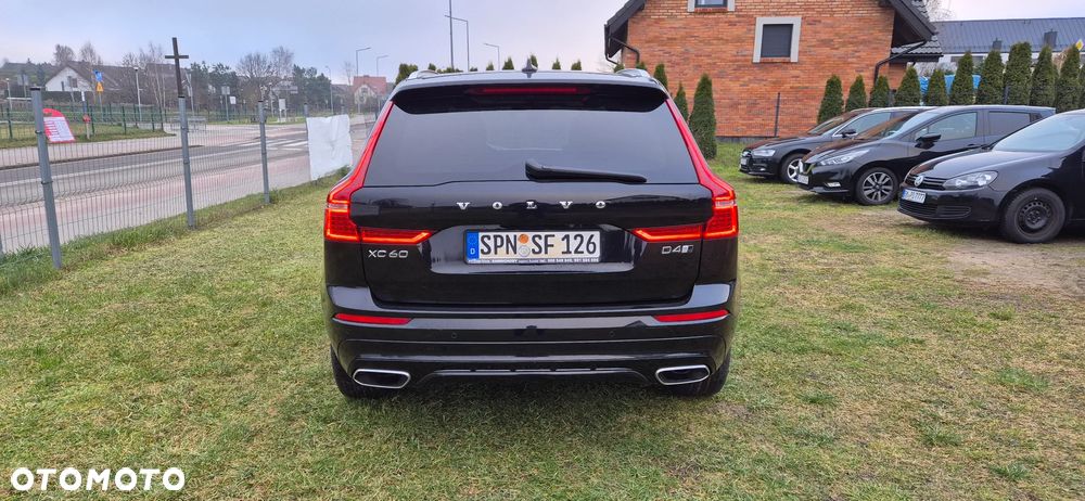 Volvo XC 60 D4 SCR AWD R-Design - 5