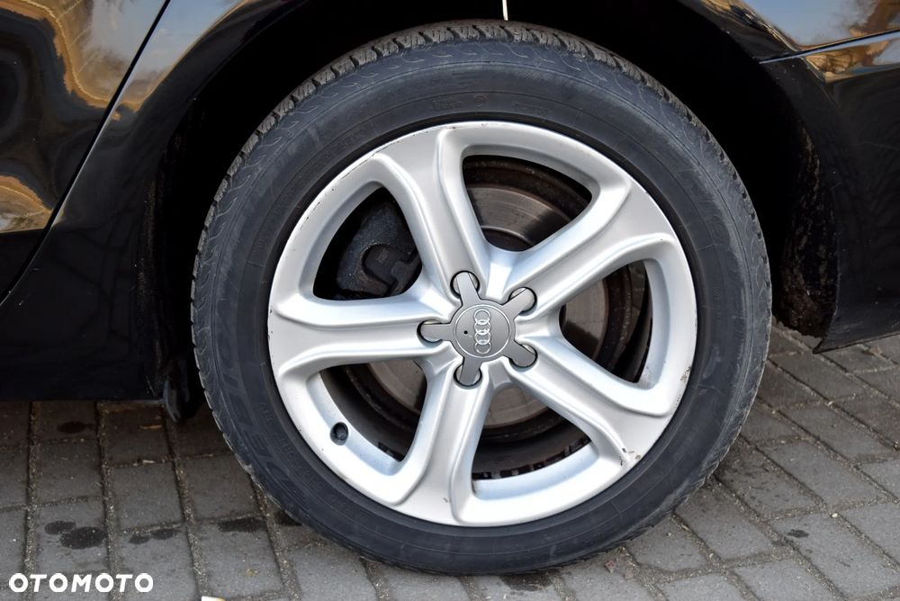Audi A4 Avant 2.0 TDI - 22