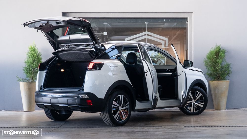 Peugeot 3008 1.5 BlueHDi Allure - 4