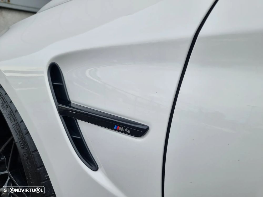 BMW M4 Auto - 6