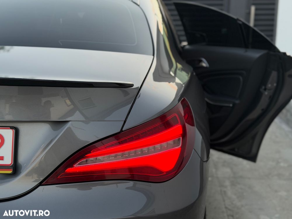 Mercedes-Benz CLA 200 - 10