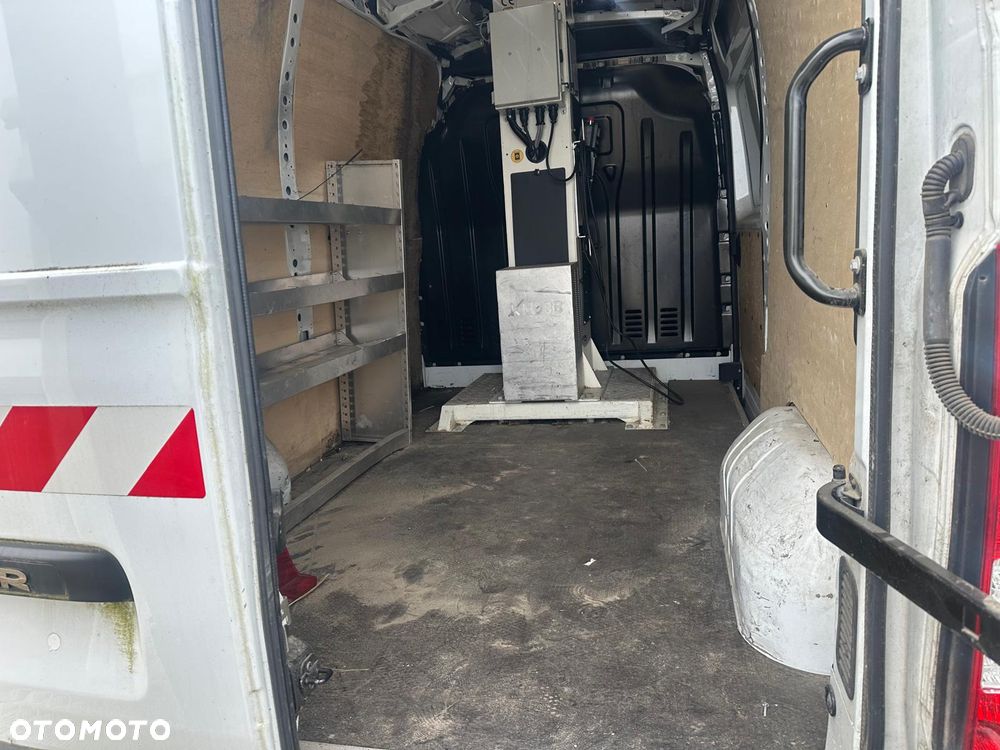 Renault MASTER PODNOŚNIK KOSZOWY - 11