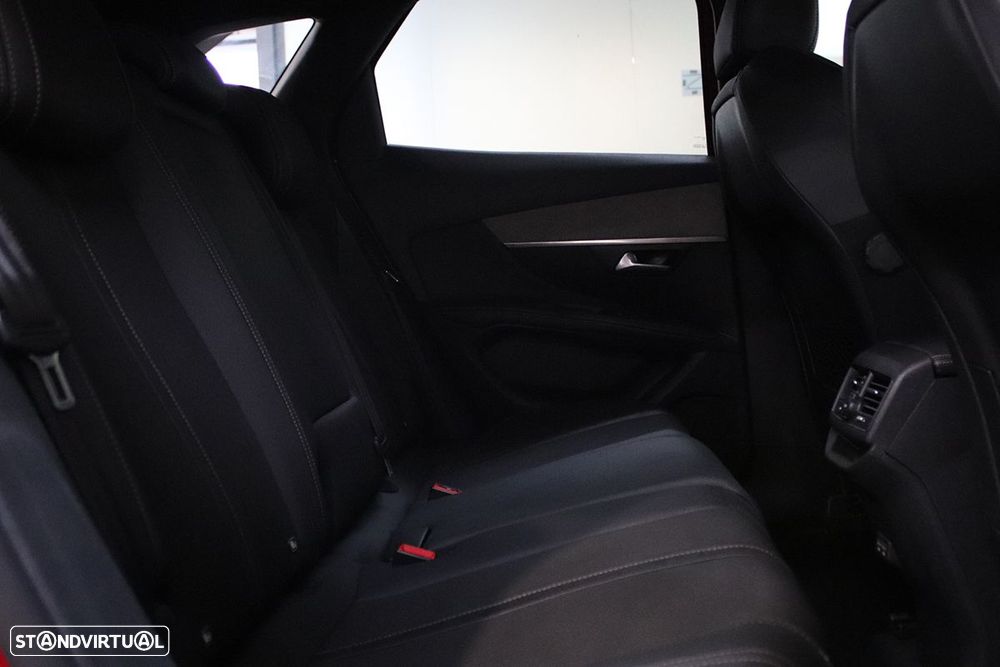 Peugeot 3008 1.2 PureTech GT EAT8 - 23