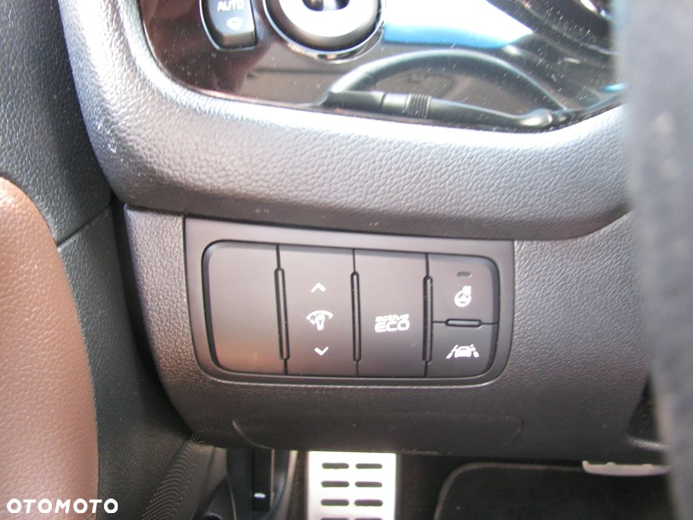 Kia Ceed 1.6 GDI DCT Platinum Edition - 22