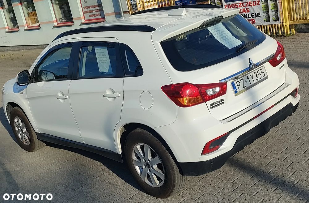 Mitsubishi ASX - 12