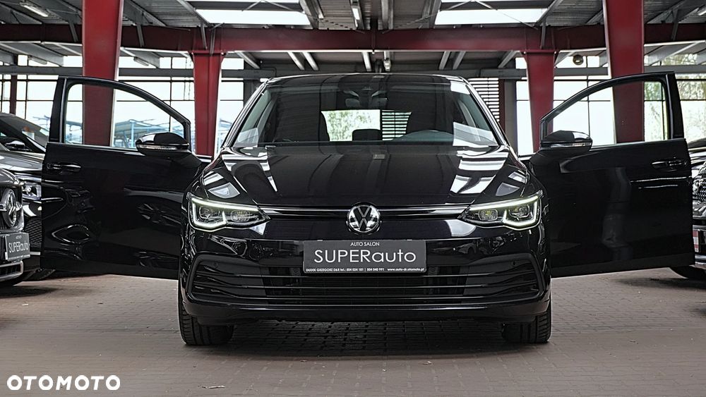 Volkswagen Golf 1.5 eTSI Life DSG - 4