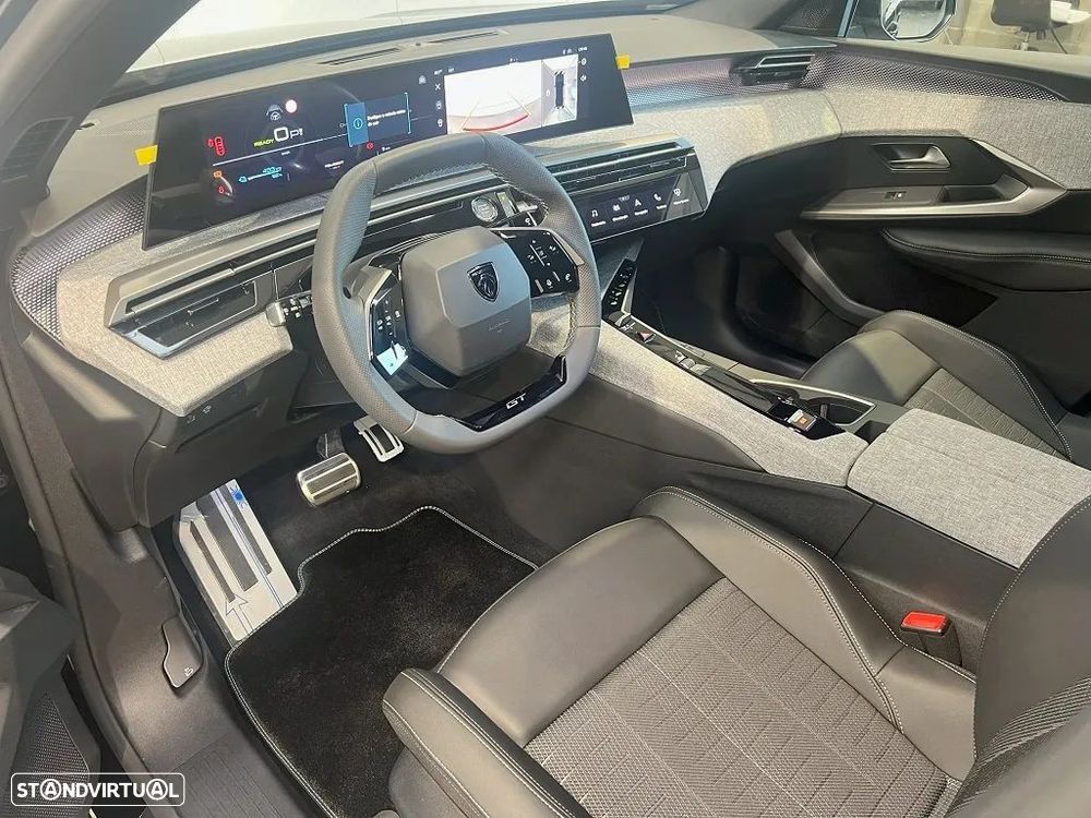 Peugeot E-3008 73 kWh GT - 11