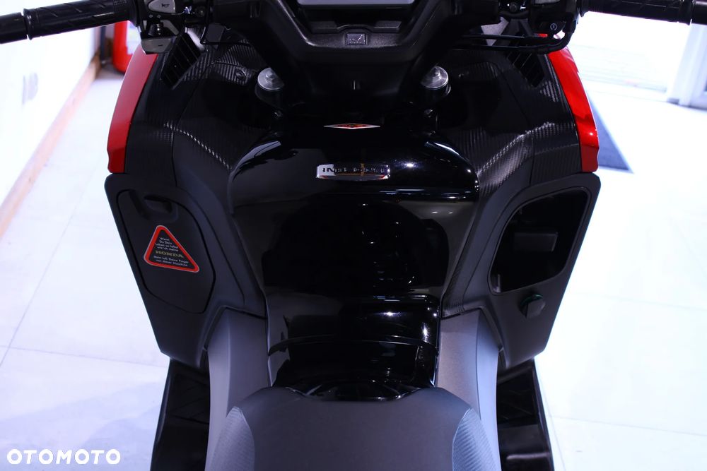 Honda NC - 15