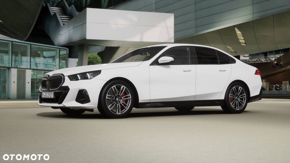 BMW Seria 5 520d xDrive mHEV M Sport - 3